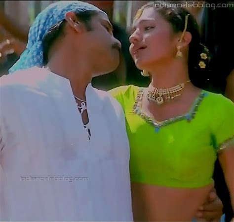 Trisha Krishnan Kollywood Saamy S Hot Pics Indiancelebblog