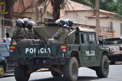 Folha De Maputo Not Cias Vida E Lazer Agente Da Prm Mata A Esposa