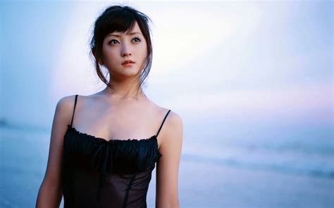 Hot Japanese Actress Komatsu Ayaka High Resolution Wallpapers And Fun Facts Everything U