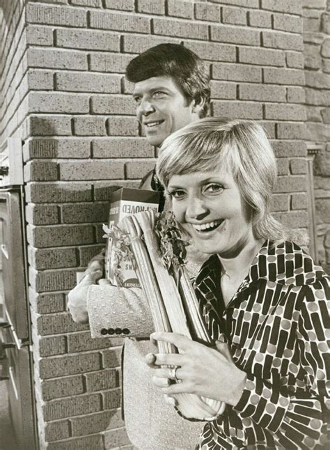 Pin by Cindy Young on Brady Bunch | Bachelor father, The brady bunch ...