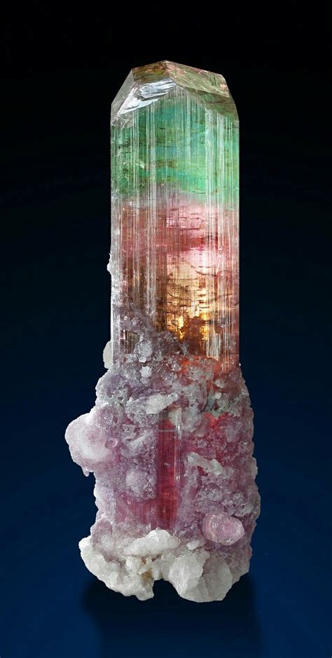 Пин от пользователя Camila Sodré на доске Cristais | Горные породы и ...