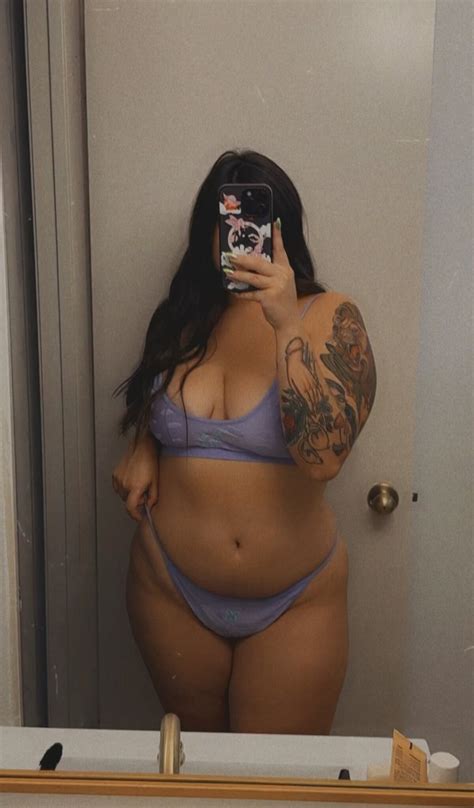 Pawg Fat Ass Tatted Up Shesfreaky