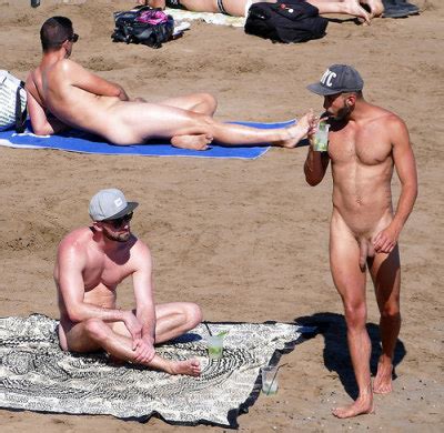 Post Bare Naked Nude Men Tumblr Tumbex