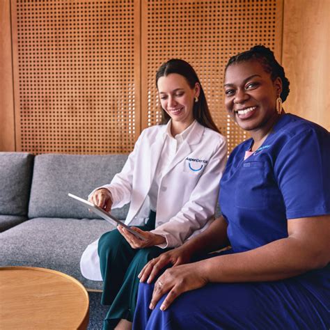 Dental lab technician jobs | Aspen Dental