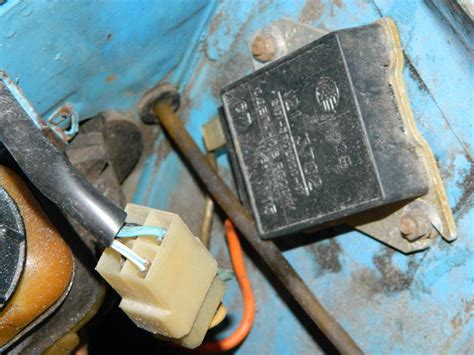 Реле-регулятор напряжения ВАЗ 2106 – проверка и замена + Видео