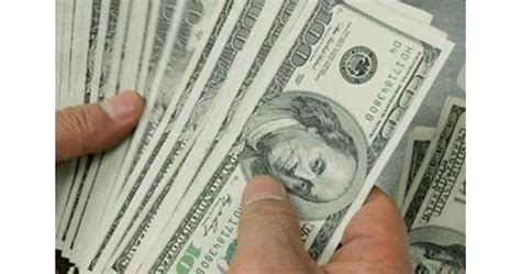 Дългът на САЩ нараства все по-бързо