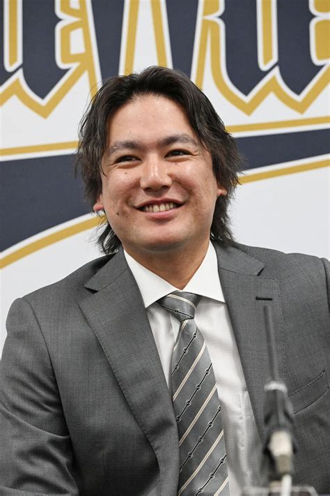 【オリックス】fa行使せず残留の大城滉二2年8000万円でサイン「結果を残して恩返し」 プロ野球写真ニュース 日刊スポーツ