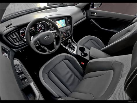 2012 Kia Optima - Interior | Caricos