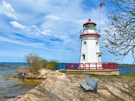 Incredible Cheboygan MI: Top Things To Do, Lighthouses,Beaches, Hotels