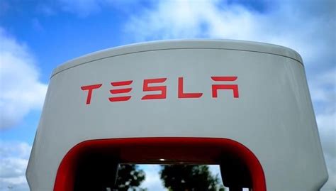 Tesla Tries To Convince Naysayers About Solarcity Merger Technology News