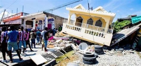 Novo tremor atinge Haiti que já soma 2 mil mortos AmargosaNews