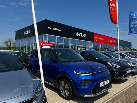 Vertu Kia Edinburgh | Car dealership in Newbridge | AutoTrader