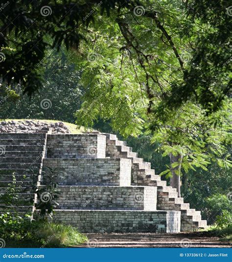 Mayan Ruins, Copan, Honduras Stock Photo - Image of maya, opening: 13733612