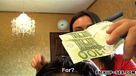 Akasha Cullen Hairdresser Takes Cash For Anal Public Pick Ups