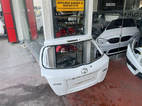 Toyota Yar S Bagaj Kapa I Orj Nal Kma Yedek Par A Fiyatlar Oto Kma