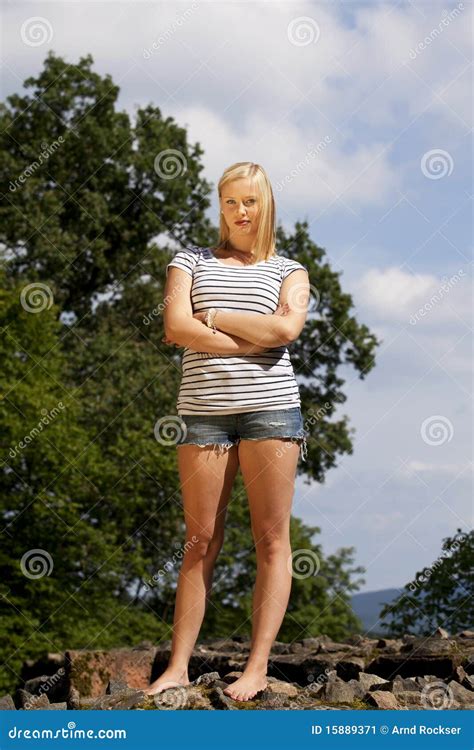 Belle Adolescente Blonde Fraîche Image stock Image du expression cheveu
