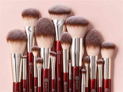 Qual O Melhor Maio Para Hidroginástica - BK Beauty Luxury Makeup Brush Set (16PC)