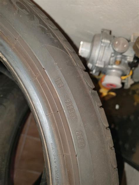 [Biete] Pirelli Powergy 235/40 R19 96Y XL FP - Marktplatz - TFF Forum ...