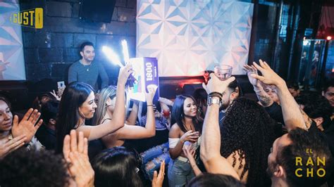 Me Gusta Fridays En El Rancho Fiesta Latina En Toronto Los Viernes Por La Noche Fotos