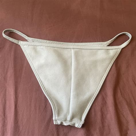 LA Hearts By PacSun Women S Yellow And Orange Bikini And Tankini Bottoms Depop