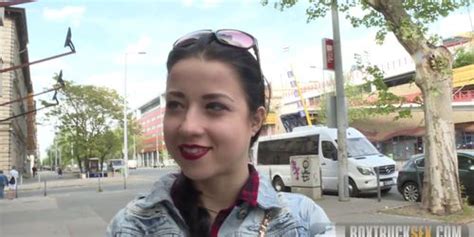 BOX TRUCK SEX Hot Taissia Show Off Her Cocksucking Skills In Public Tnaflix