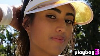 Hot Model Katherinne Sofia Showing Her Petite Body And Nice Ass XNXX