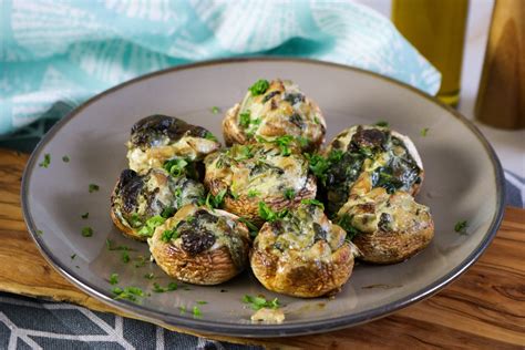 Gefüllte Champignons mit Spinat Rezept