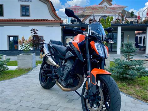 Купить б у KTM 890 Duke инжектор 6 передач в Гродно оранжевый naked bike 2021 года по цене 905