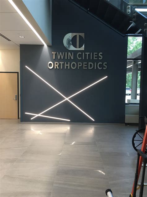 TWIN CITIES ORTHOPEDICS WITH URGENT CARE BLAINE - Blaine MN - Hours