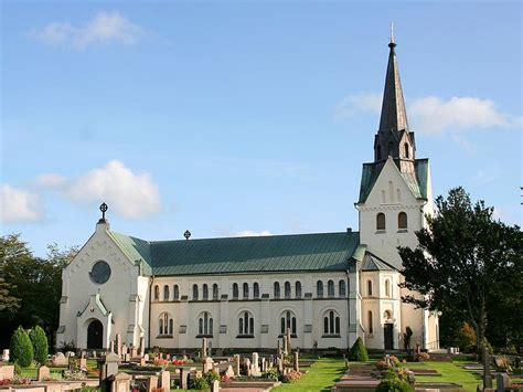 Gotta Go to Gothenburg: Lindome Church