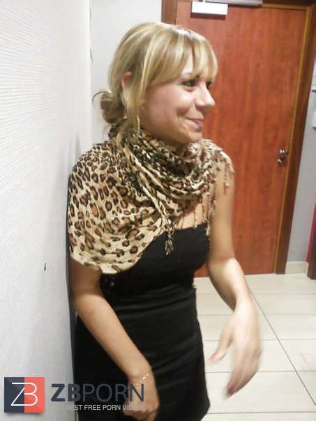 Laura Diminutive Chienne De Belfort Et Ses Copines ZB Porn