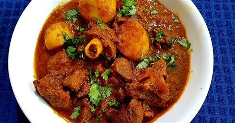 Hyderabadi Aloo Gosht Korma Recipe By Kumkum Chatterjee Cookpad