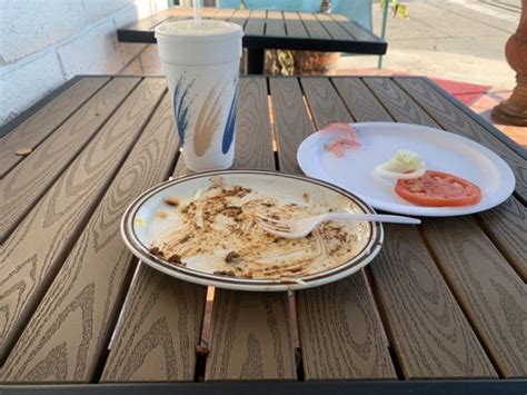 Dinos Hamburgers Updated June 2025 124 Photos And 188 Reviews 13128