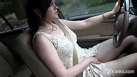 Sweet Amateur Yanks Minx Lou Lebonne Playing With Her Pussy In The Car For A Big Orgasm XNXX