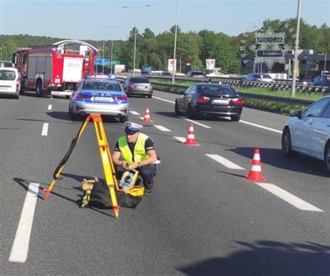 Miertelny Wypadek Motocyklisty Na Autostradzie A Na Miejscu Pracuj