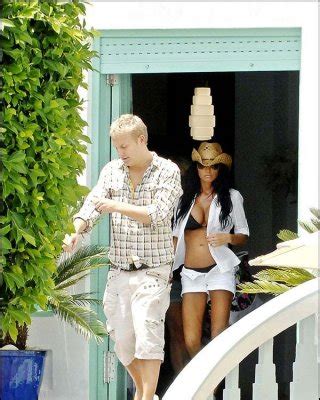 Pictures Of Katie Banks Showing Her Big Boobs Porn Pictures XXX Photos Sex Images 3569885