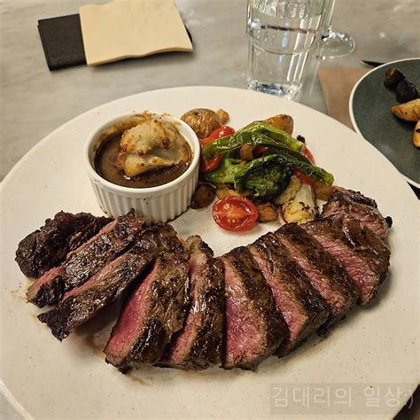 영등포타임스퀘어 맛집 스테이크 파스타가 맛있는 더 플레이스