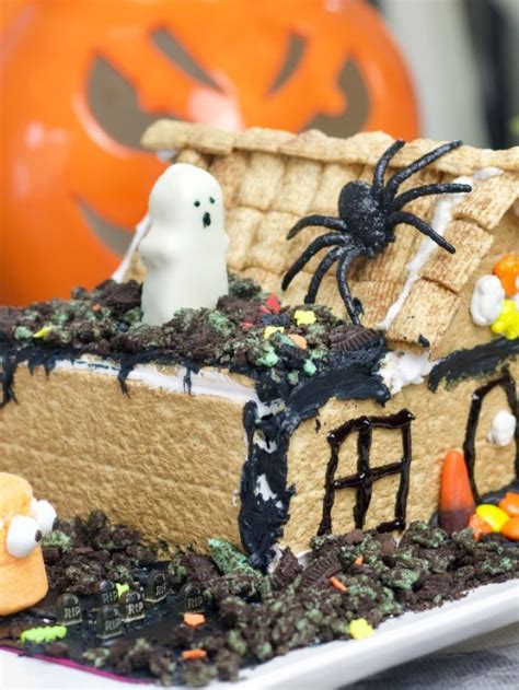 Graham Cracker Haunted House Food Craft Homemade Food Junkie