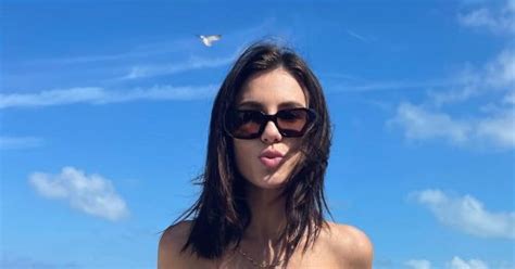 Below Deck Star Goes Topless For Sexy Bikini Snaps To Show Off Milky Coconuts Flipboard