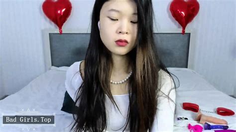 Petite Amateur Skinny Asian Babe Solo Tease On Web