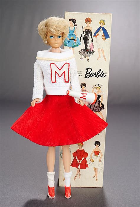 Ash Blonde Side Part Bubble Cut Barbie In Cheerleader Costume Japanese Dressed Box Set