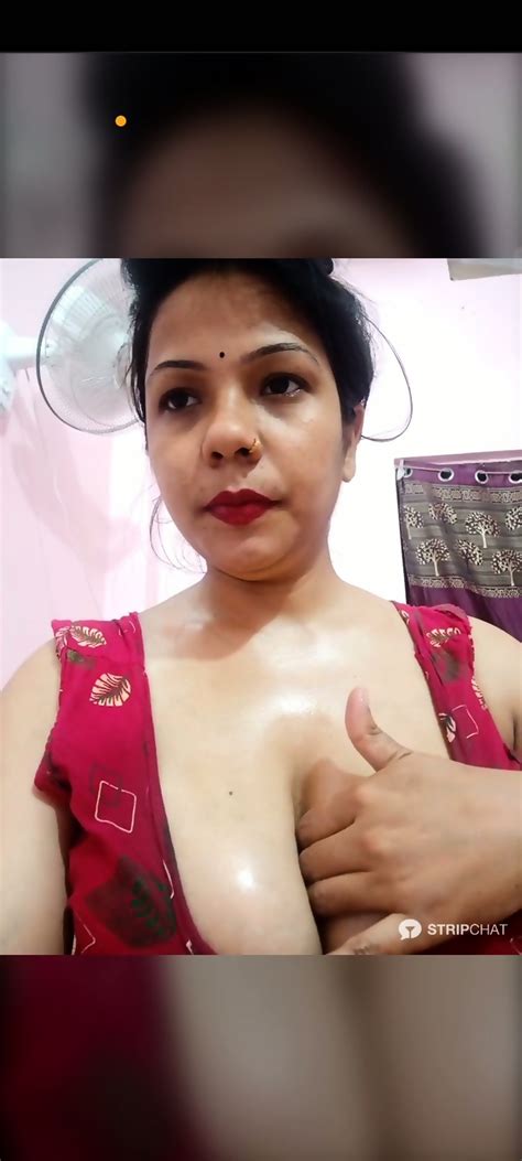 Indian Big Boobs Hot Bhabhi With Red Nighty