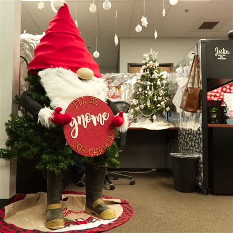 Christmas Tree Decorating Contest Work Contest Woodland Manufacturing