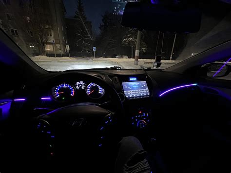 Не много колхоза (подсветки) в салон) — Hyundai Elantra (5G), 1,6 л ...