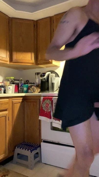 Jerking Off Dressed Up Gay Handjob Handjob Porn Xhamster