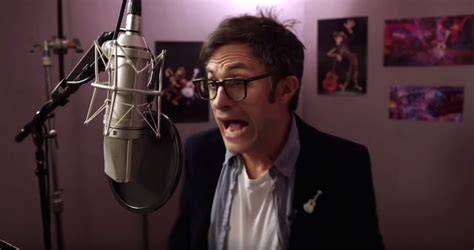 Él Es El Famoso Detrás De La Voz De Héctor En La Película Coco