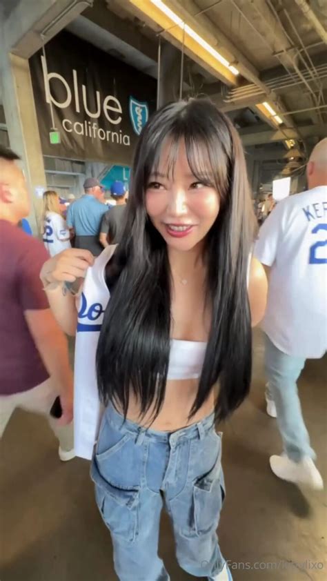 온니팬스 조금 kittylixo part1 Free Porn Download