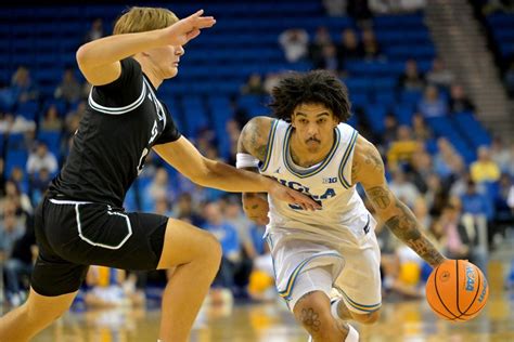 Skyy Clark's 30 points carry UCLA past Cal Poly