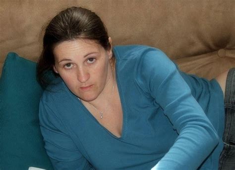 SLUT MILFS X Porn Pic