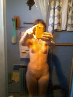 Image Novice Autoportrait Avec Sexy Brune Jeune Pic Sex